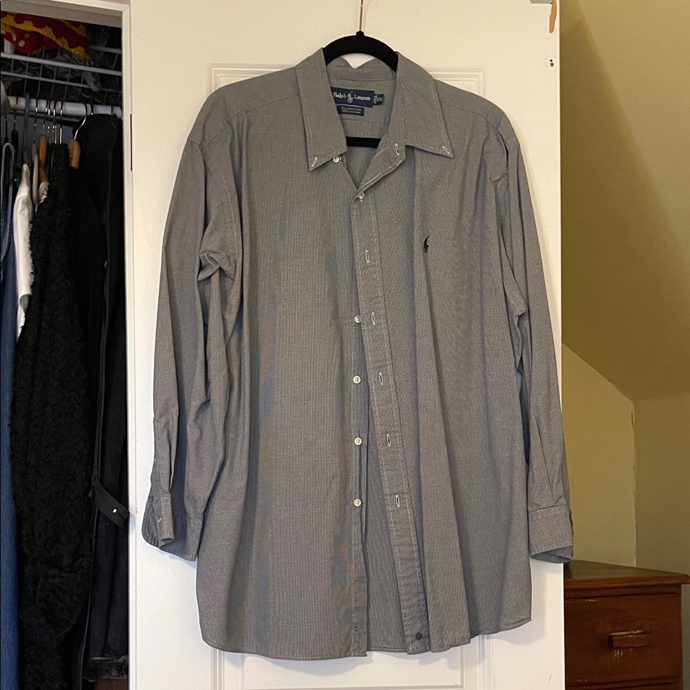 Ralph Lauren Men’s slim fit black and white button down